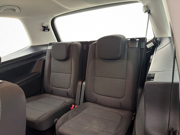 Volkswagen Sharan 26 of 30