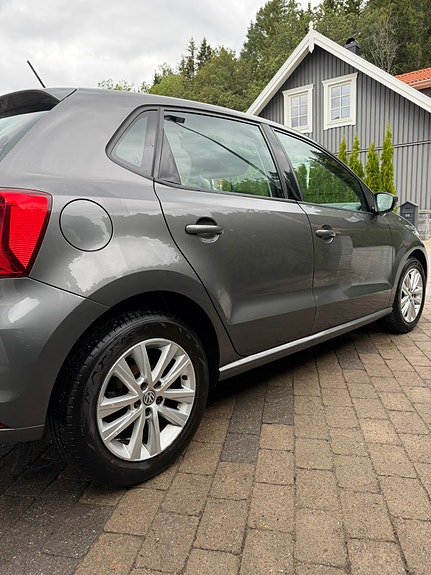 Volkswagen Polo 4 of 13