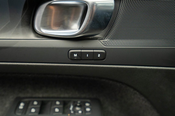 Volvo C40 14 of 26