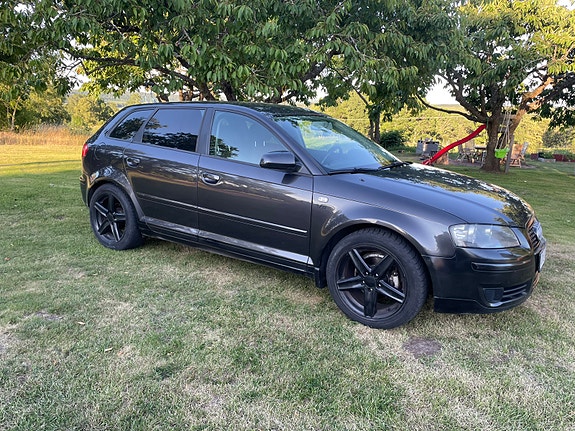 Audi A3 2 of 17