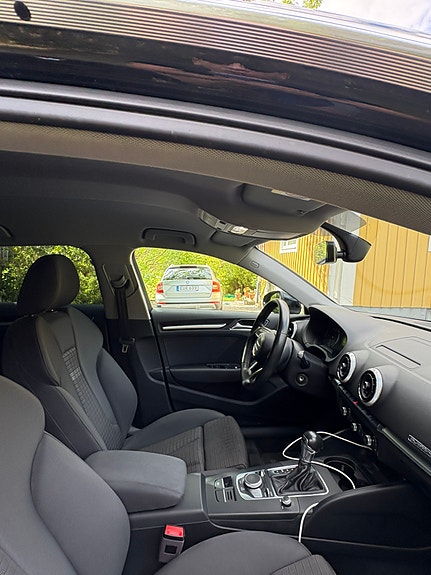 Audi A3 8 of 11