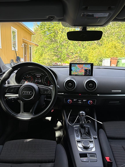 Audi A3 7 of 11