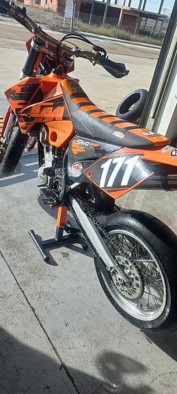 KTM 560SMR 2 of 2