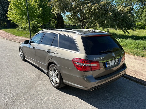 Mercedes-Benz E350 3 of 7