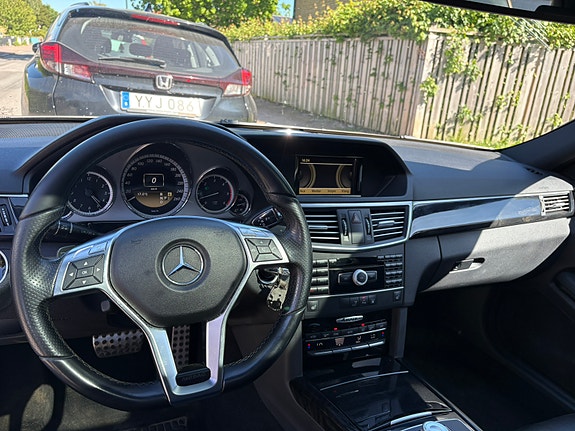 Mercedes-Benz E350 7 of 7