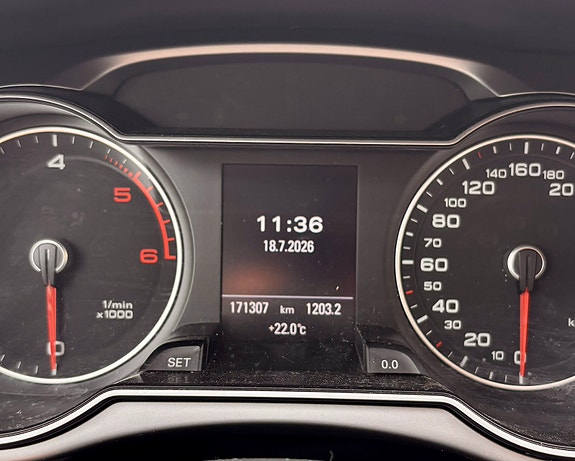 Audi A4 5 of 10