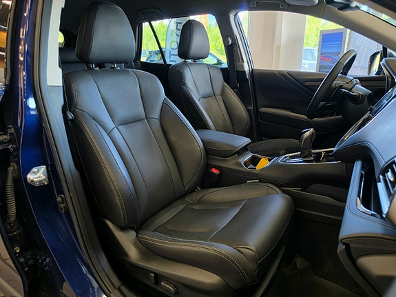 Subaru Outback 7 of 16