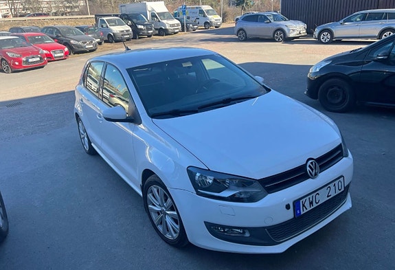 Volkswagen Polo 2 of 7