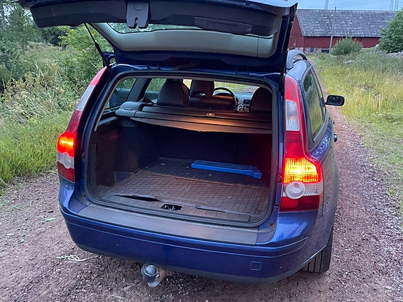 Volvo V50 15 of 24