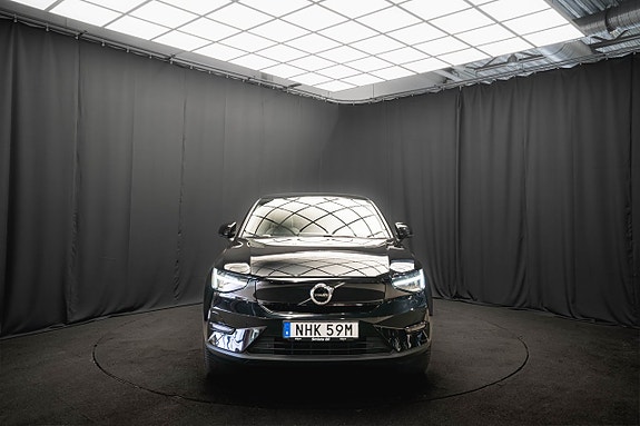 Volvo C40 3 of 25