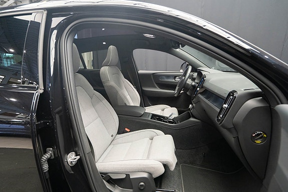 Volvo C40 16 of 25