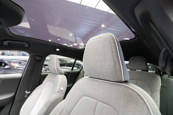 Volvo C40 11 of 25
