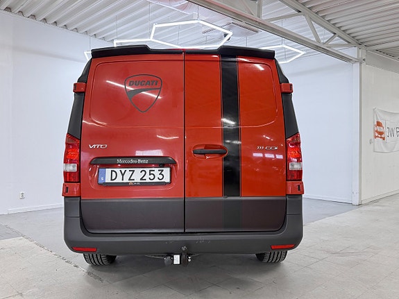 Mercedes-Benz Vito 111 6 of 26
