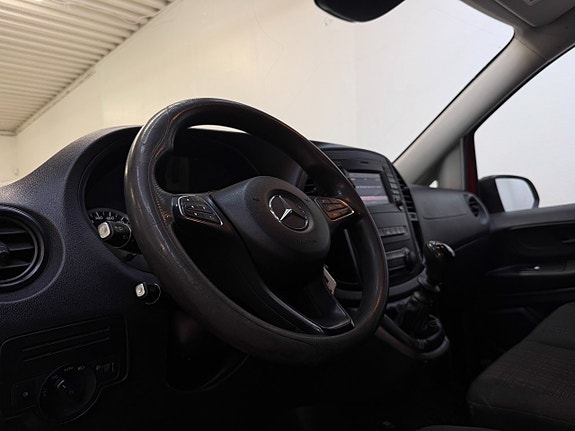 Mercedes-Benz Vito 111 15 of 26