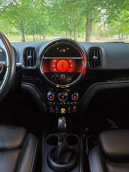 MINI Countryman Cooper SE 5 of 9