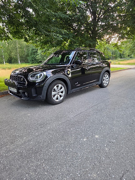 MINI Countryman Cooper SE 3 of 9