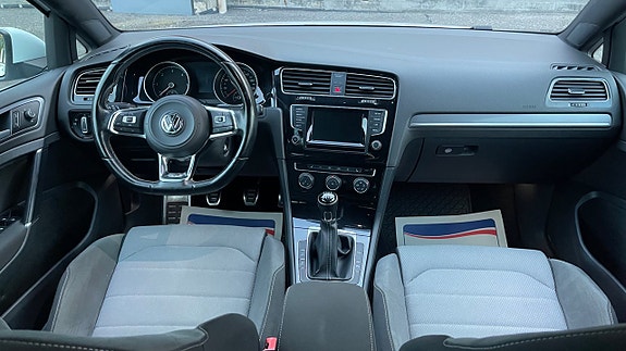 Volkswagen Golf I 9 of 16