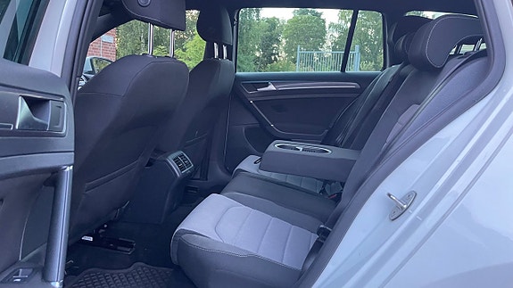 Volkswagen Golf I 14 of 16