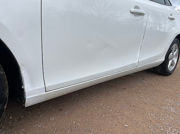 Volvo V40 17 of 17