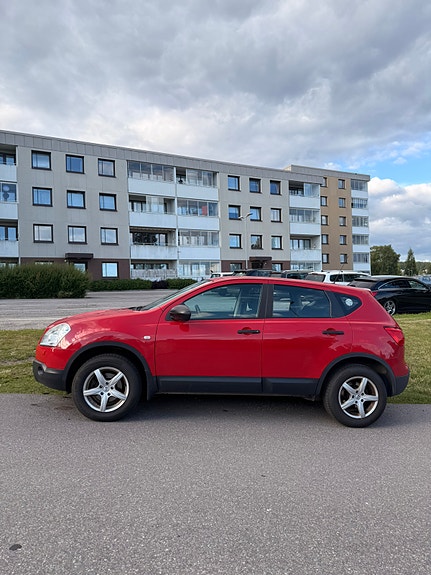 Nissan Qashqai 2 of 15