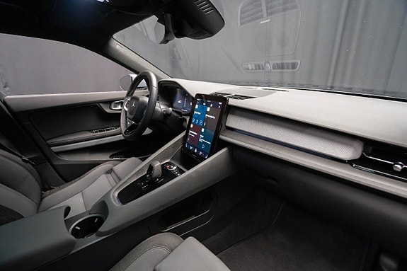 Polestar 2 16 of 26