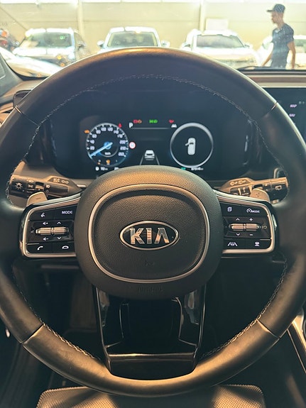 Kia Sorento 12 of 15