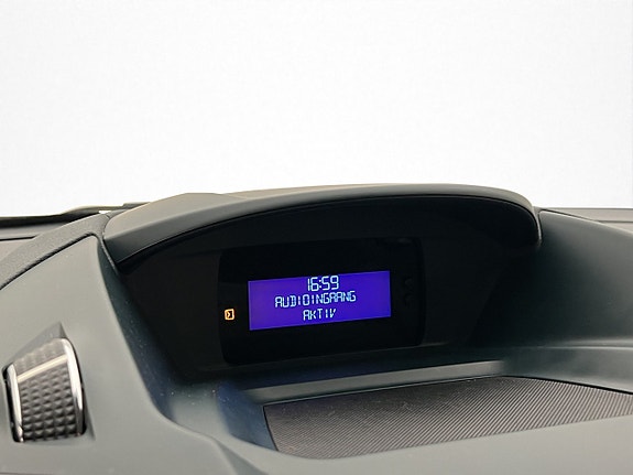 Ford C-Max 19 of 23