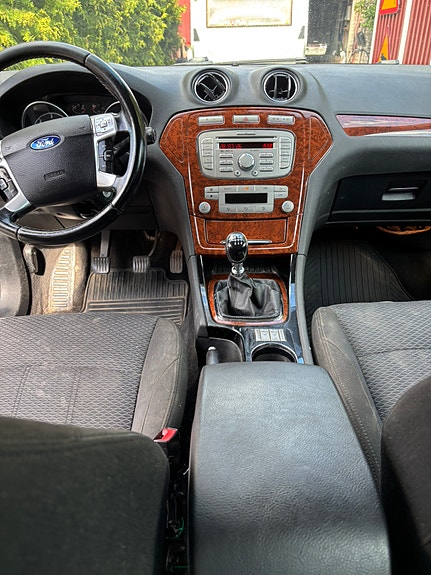 Ford Mondeo 6 of 7