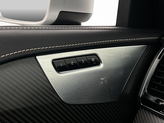 Volvo XC90 19 of 30