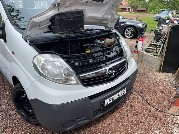 Opel Vivaro 20 of 20