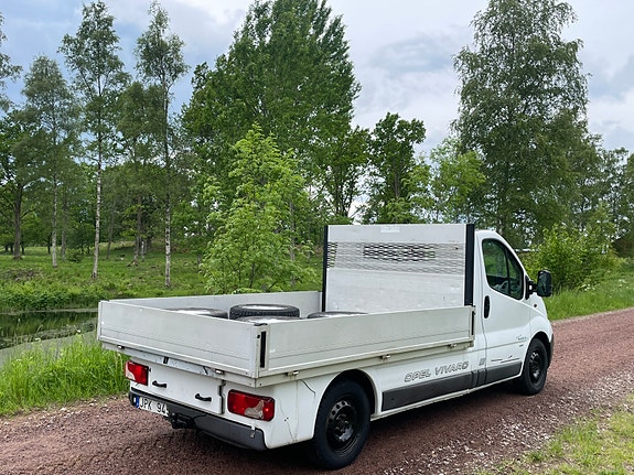 Opel Vivaro 4 of 20