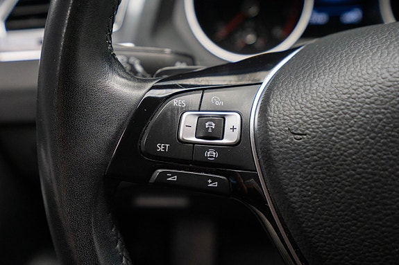 Volkswagen Tiguan 16 of 22