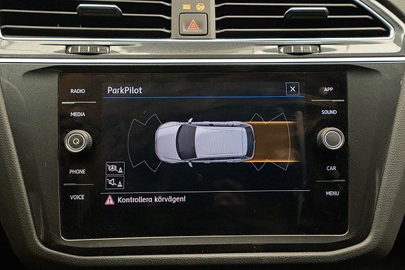 Volkswagen Tiguan 22 of 22