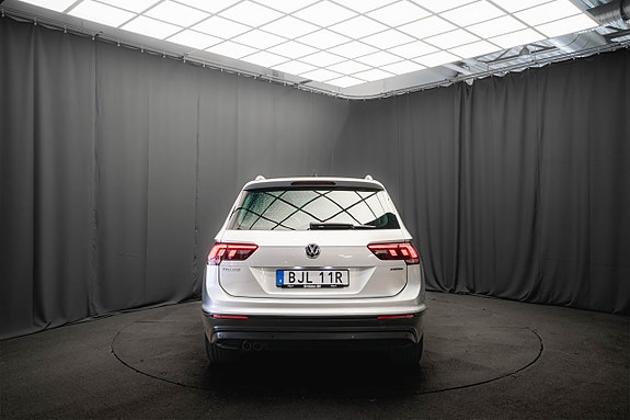 Volkswagen Tiguan 7 of 22