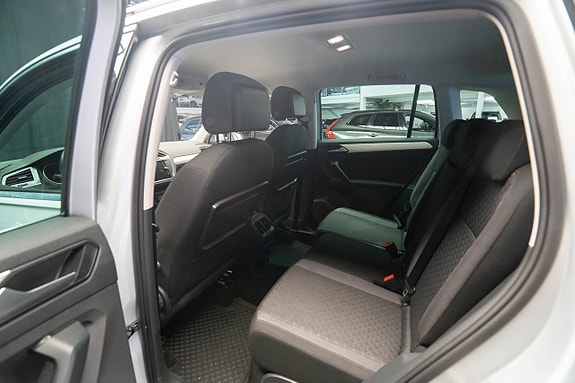 Volkswagen Tiguan 18 of 22
