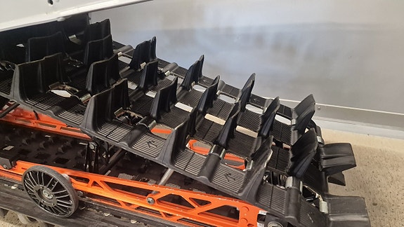 Polaris SKS 850 155" 2 of 3