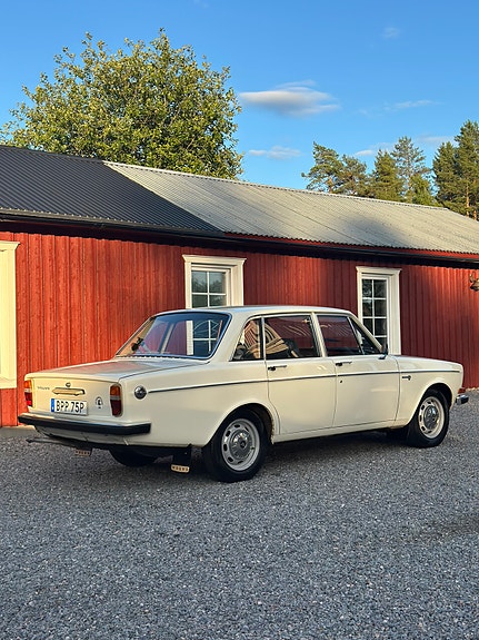 Volvo 144 5 of 13
