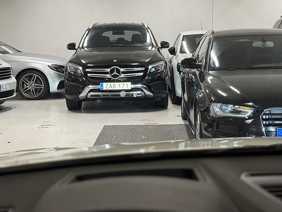 BMW X1 20 of 30