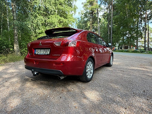 Mitsubishi Lancer 6 of 18