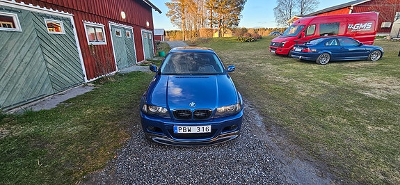 BMW 328Ci 2 of 6