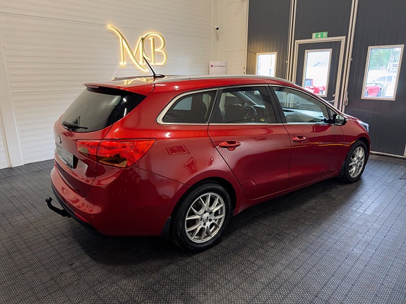 Kia Ceed 2 of 26