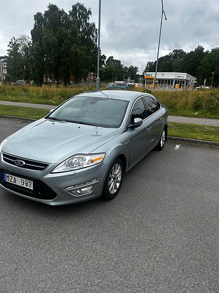 Ford Mondeo 2 of 16