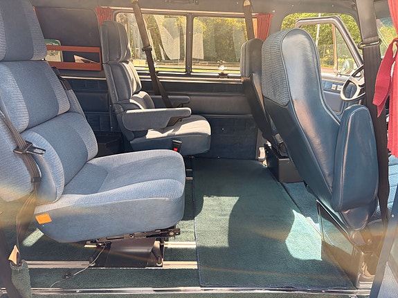 Chevrolet G20 12 of 19