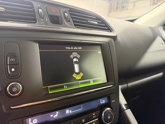 Renault Kadjar 16 of 17