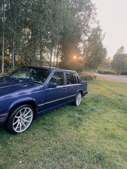 Volvo 740 5 of 15