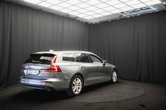 Volvo V60 6 of 21