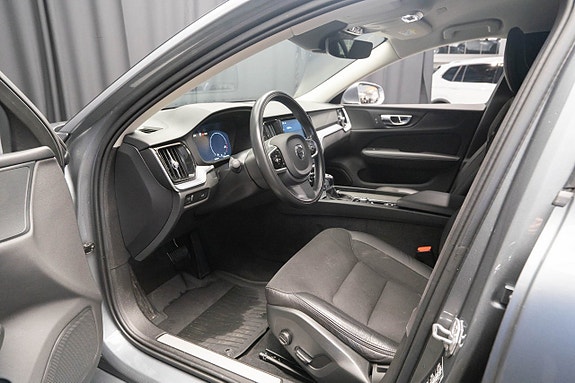Volvo V60 14 of 21