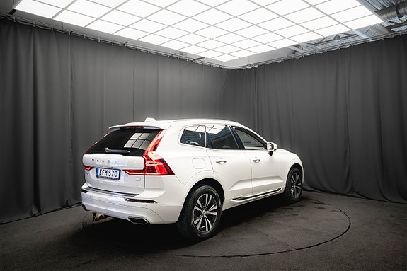 Volvo XC60 7 of 23
