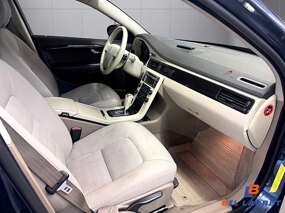 Volvo S80 5 of 10