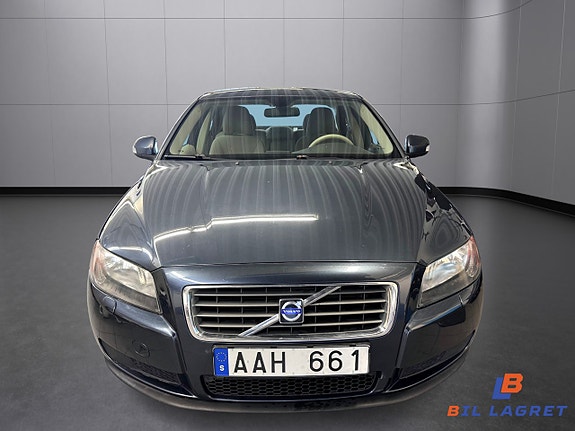 Volvo S80 4 of 10